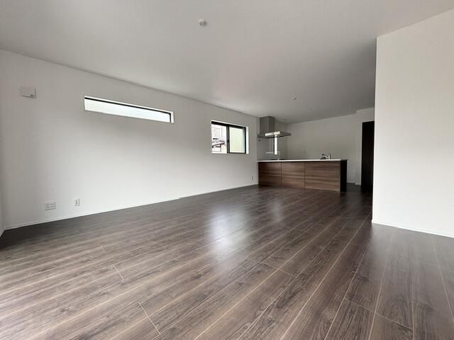 New 4SLDK House in Atsugi, Kanagawa - 108.88 sqm - Thumbnail 3