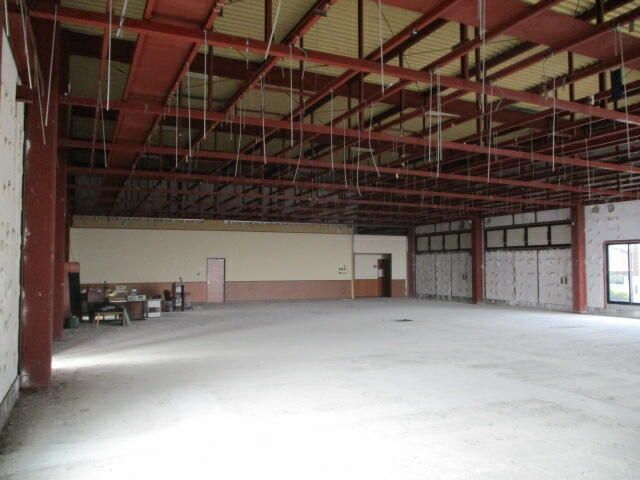 Clinic for Rent in Ota City, Gunma - 608 sqm Steel Frame - Thumbnail 4