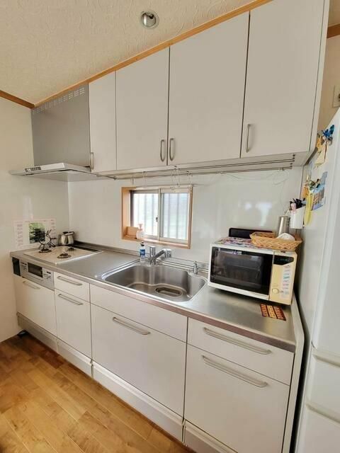 3LDK House with Detached Guest House in Ōdai, Mie - Image 1