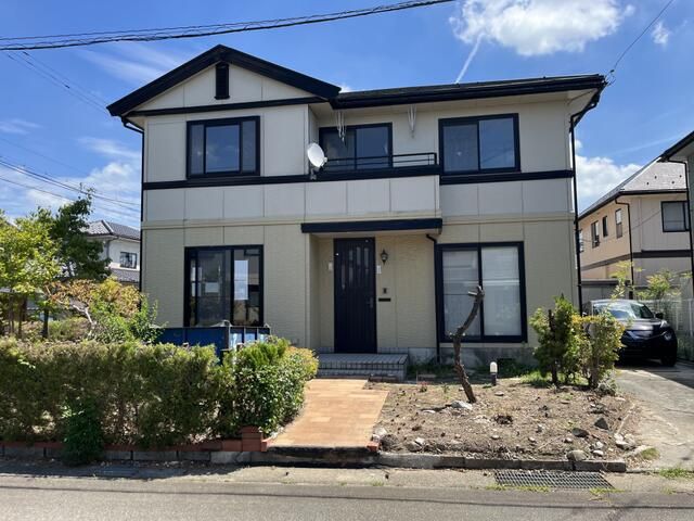 4SLDK House for Sale in Toyama City, Quiet Neighborhood - Main Image