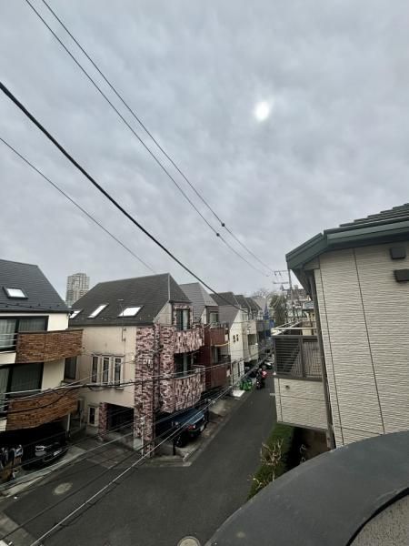 3LDK Detached House for Sale in Meguro, Tokyo - Thumbnail 4