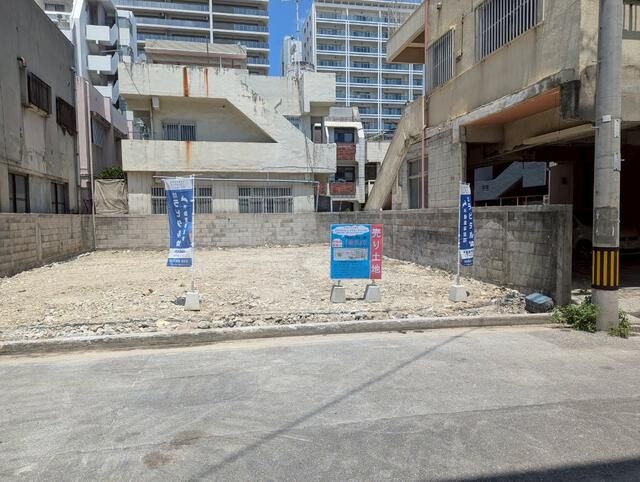 Commercial Land for Sale in Naha, Okinawa - 156.5 sqm Plot - Thumbnail 4