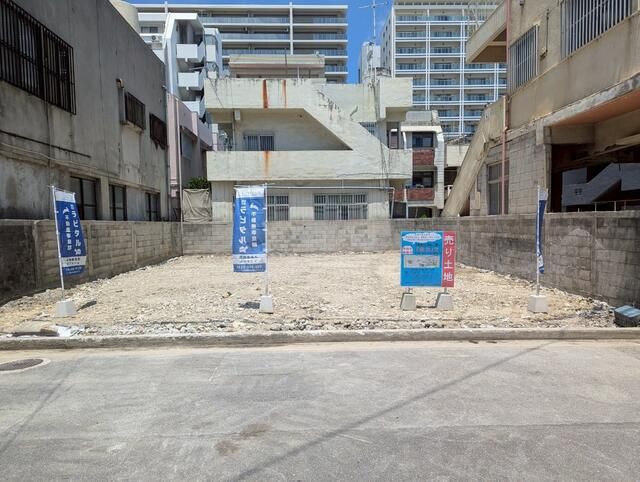 Commercial Land for Sale in Naha, Okinawa - 156.5 sqm Plot - Thumbnail 3