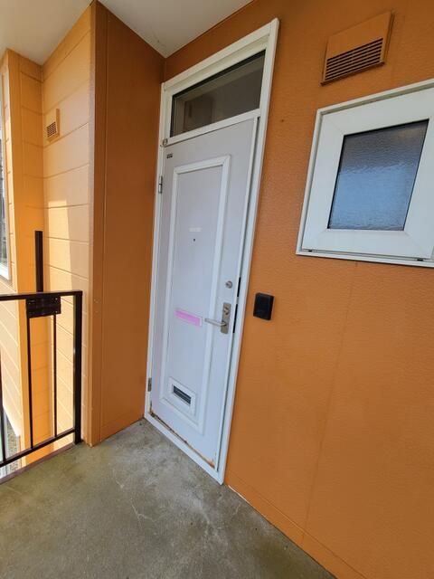 Spacious 1LDK Apartment for Rent in Kushiro, Hokkaido - Thumbnail 2