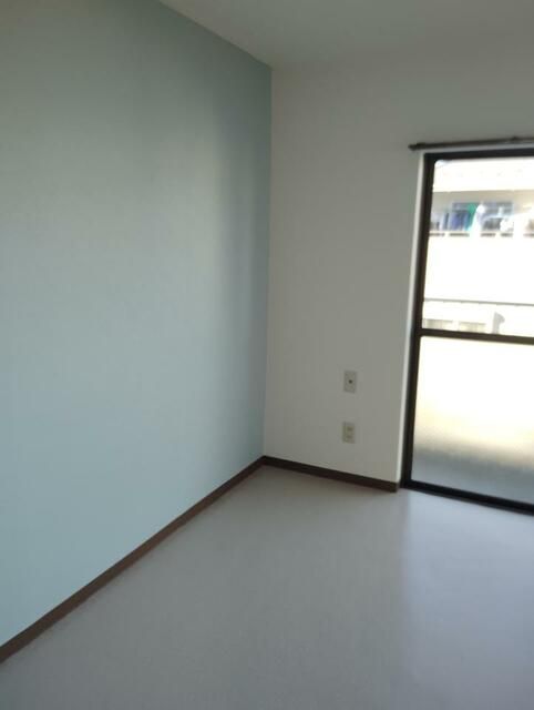 Studio Apartment for Rent in Soka City, Saitama - Thumbnail 2