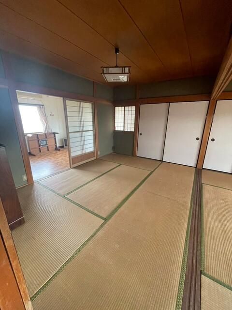 1982 4-bed house with parking in Hyogo countryside - Thumbnail 4