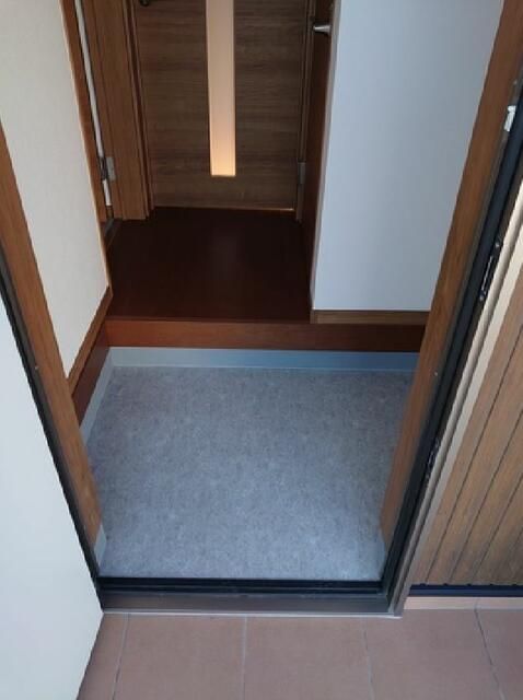 Modern 2SLDK Terrace House for Rent in Ichihara, Chiba - Thumbnail 2