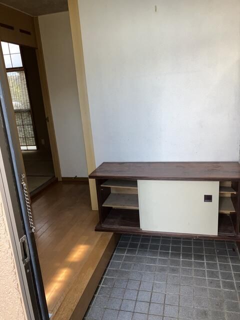 3LDK Used House for Sale in Fukaya, Saitama - 88.01 sqm - Thumbnail 2