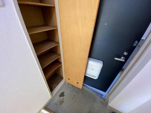 1K Apartment for Rent in Kodaira, Tokyo - 21 sqm - Thumbnail 4