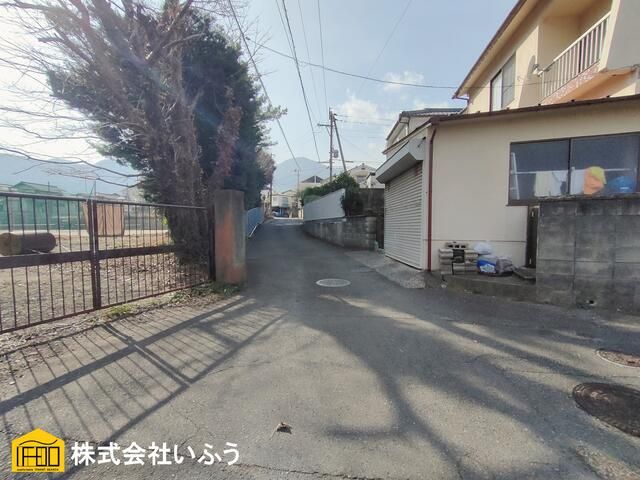 5DK Detached House for Sale in Beppu, Oita - 118.86 sqm - Thumbnail 2