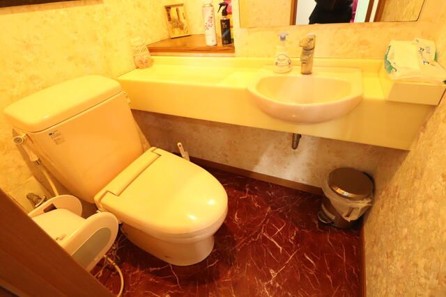Commercial Building for Sale in Chuo-ku, Chiba City - Thumbnail 4