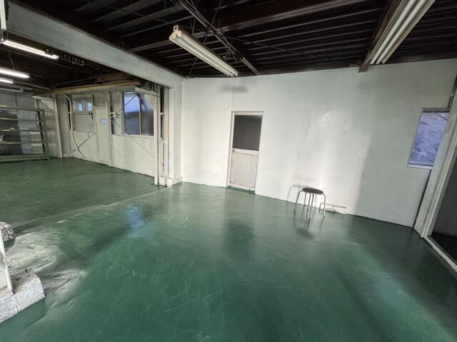 Commercial Property for Rent in Miyamae-ku, Kawasaki, 182 sqm - Thumbnail 3