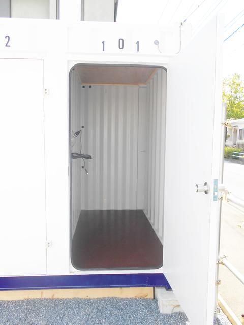 Warehouse for Rent in Tama City, Tokyo - 3.5 sqm - Thumbnail 2