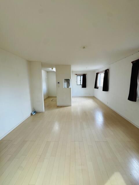 3LDK Detached House for Sale in Chuo-ku, Chiba City - Thumbnail 4