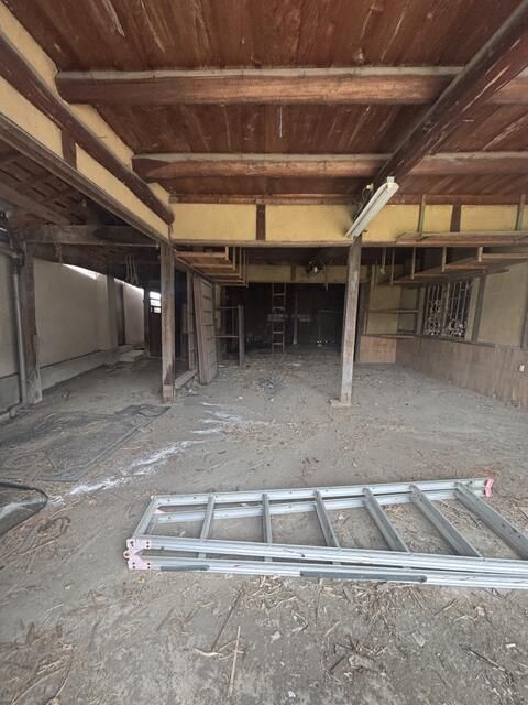 1905 10DK House on 975 sqm Corner Plot in Kameyama, Mie - Thumbnail 4