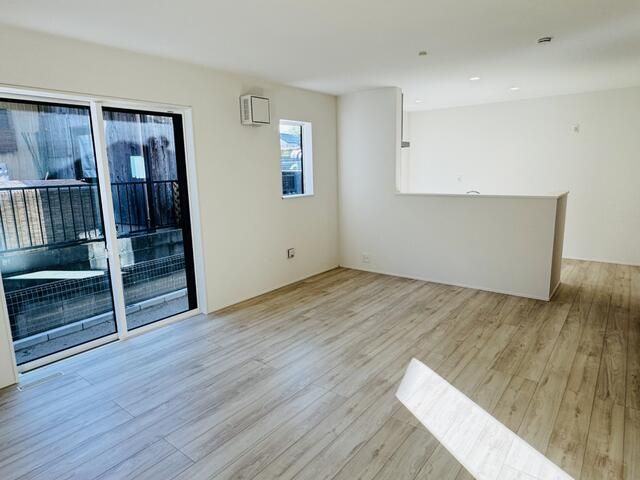 New 5LDK House in Yokkaichi, Mie - Long-Term Excellent Housing - Thumbnail 3