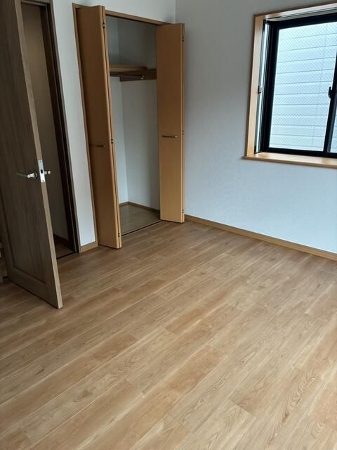 3SLDK Detached House for Rent in Bunkyo, Tokyo - 82.2 sqm - Thumbnail 3