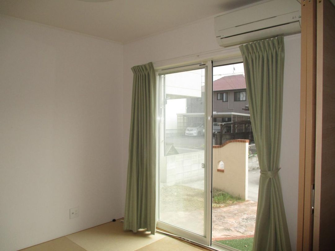 4LDK House for Sale in Takamatsu, Kagawa with Free Parking - Thumbnail 3