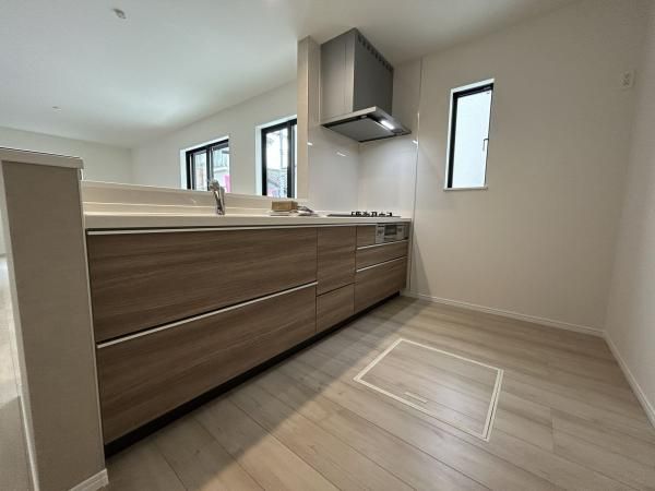 New 3LDK Detached House in Higashi-Osaka, Osaka - 2025 Build - Thumbnail 4