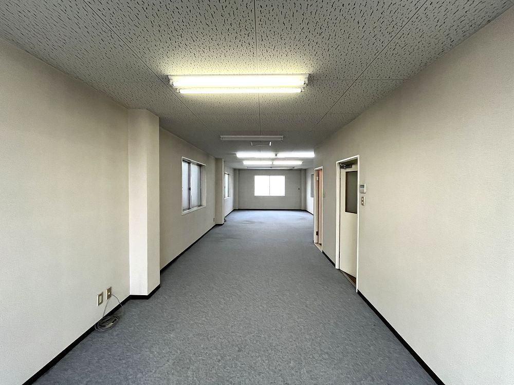 Commercial Building for Sale in Fukui City, 211 sqm - Thumbnail 2