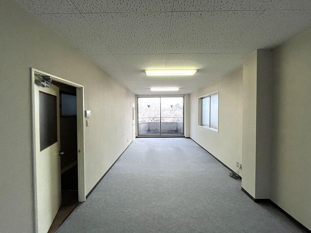 Commercial Building for Sale in Fukui City, 211 sqm - Thumbnail 3