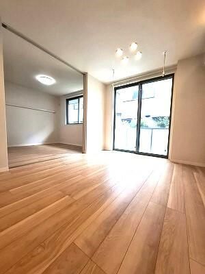 New 1LDK Apartment for Rent in Central City, Yamanashi - Thumbnail 3