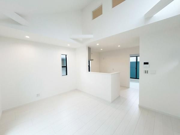 New 2025 Built House in Chofu, Tokyo - 2SLDK Layout - Thumbnail 2