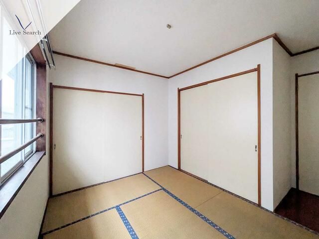2LDK Apartment for Rent in Ota City, Gunma - Thumbnail 4
