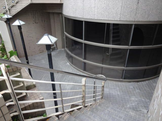Commercial Unit for Rent in Niigata City, 133 sqm - Thumbnail 3