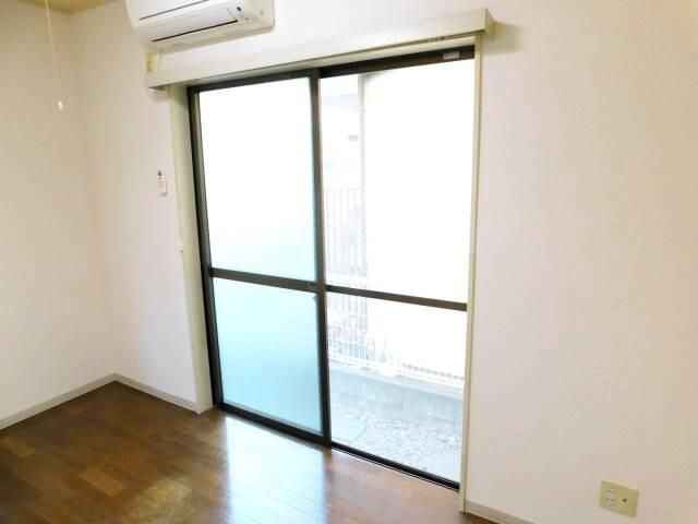 Sun Corp Tachikawa 1K Apartment for Rent in Nerima, Tokyo - Thumbnail 3