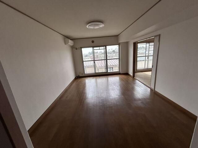 3LDK Apartment for Sale in Omiya-ku, Saitama City - Thumbnail 3