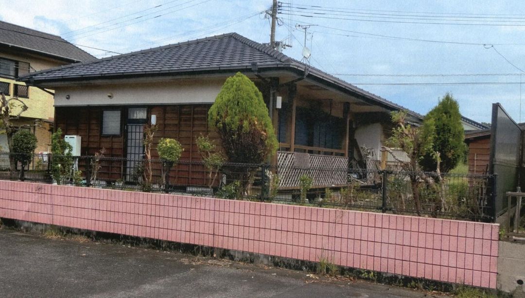 4DK Wooden House in Satsumasendai with 2 Car Parking - Thumbnail 3