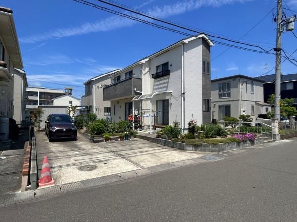 4LDK Used Detached House in Iwanuma, Miyagi – 98m² - Thumbnail 2