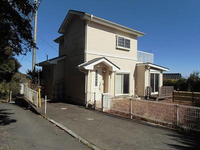 A beautiful house with an open balcony overlooking the Pacific Ocean from a hilltop: Villas, Real Estate, Properties for Sale, Hometown Information Center: Nationwide Country Living Property Data — Image 1, Kashima, Ibaraki