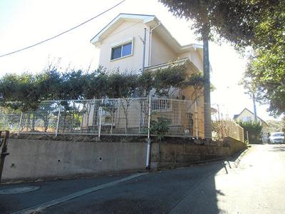 A beautiful house with an open balcony overlooking the Pacific Ocean from a hilltop: Villas, Real Estate, Properties for Sale, Hometown Information Center: Nationwide Country Living Property Data — Image 4, Kashima, Ibaraki