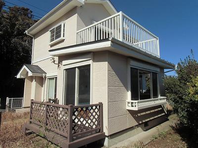 A beautiful house with an open balcony overlooking the Pacific Ocean from a hilltop: Villas, Real Estate, Properties for Sale, Hometown Information Center: Nationwide Country Living Property Data — Image 3, Kashima, Ibaraki