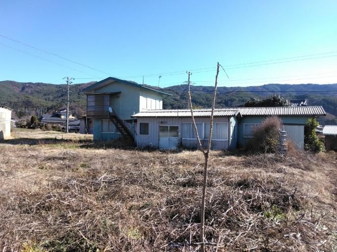 5DK House on Large Corner Plot in Ina, Nagano - Image 7