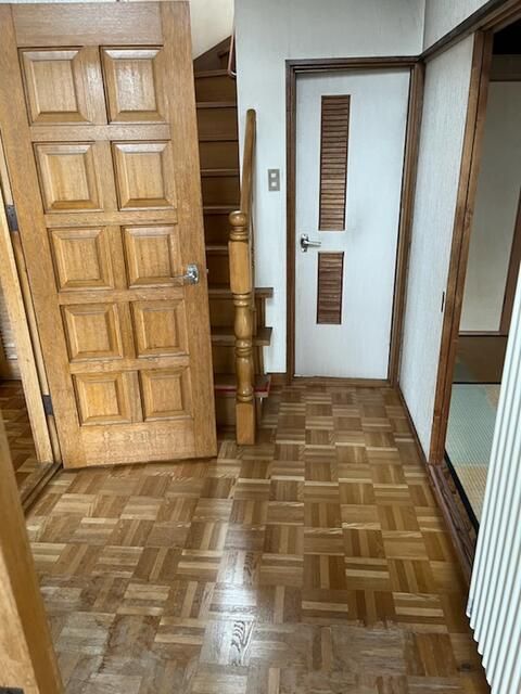 Large 8DK House for Multi-Generational Living in Nanae, Hokkaido - Image 16