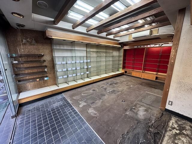 2LDK Wooden House in Niiza, Saitama | 57.96 sqm - Thumbnail 3