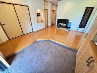 6SLDK House on Large Plot in Omura, Nagasaki | 236.15㎡ Home — Image 22, Omura, Nagasaki