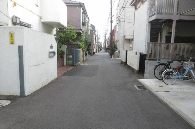 Entire 15-Unit Apartment Building for Sale in Musashino City, Tokyo - Thumbnail 3