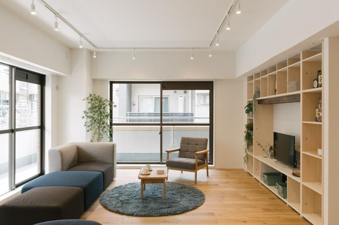 2LDK Apartment for Sale in Nakameguro, Meguro-ku, Tokyo - Thumbnail 3
