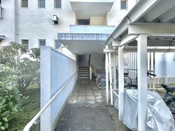 Takiyama Second Housing 2DK Apartment for Sale in Higashikurume - Thumbnail 4