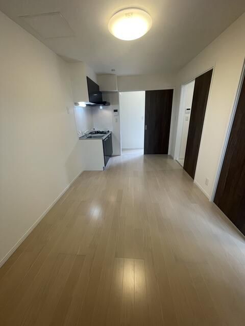 Modern 1LDK Apartment for Rent near Kitamatsudo Station, Matsudo - Thumbnail 4