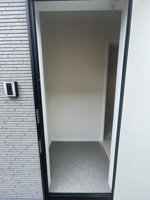 Modern 1LDK Apartment for Rent near Kitamatsudo Station, Matsudo - Thumbnail 3