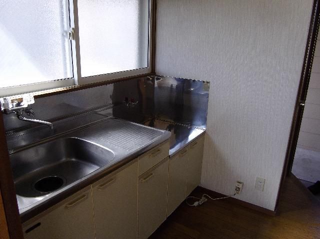 Chateau Fuji 1K Apartment for Rent in Hirosaki, Aomori - Thumbnail 3