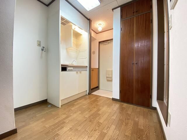 1K Apartment for Rent in Funabashi, Chiba - Pet Negotiable - Thumbnail 4