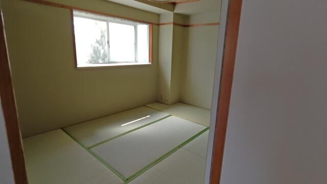2DK Apartment for Rent near Kurihashi Station, Kuki City - Thumbnail 2