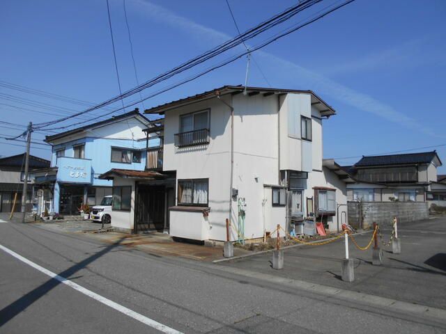 Vacant 5LDK House for Sale in Tsuruoka, Yamagata - Thumbnail 2