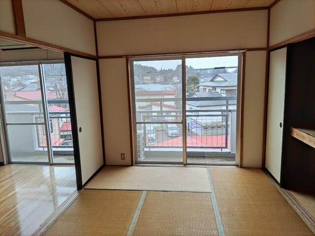 2LDK Apartment for Rent in Shirakawa, Fukushima - Thumbnail 2